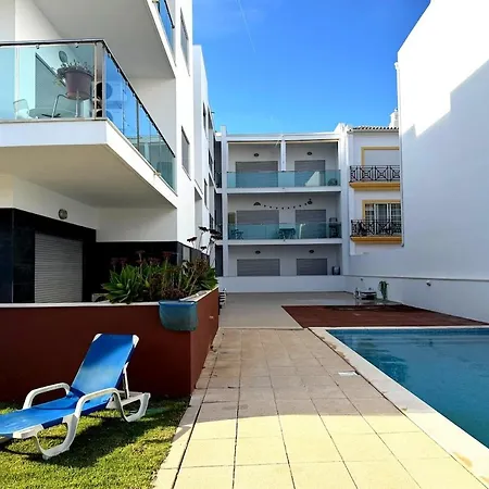 Modern House In Albufeira