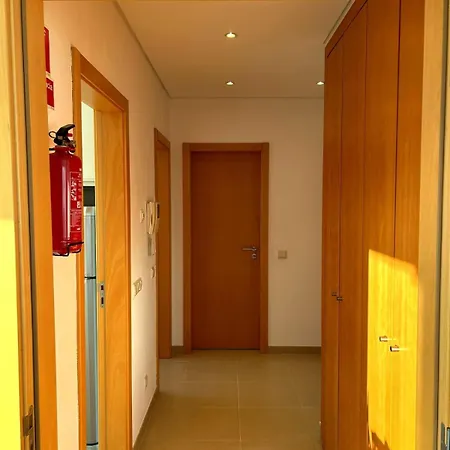 Appartement Modern House In Albufeira